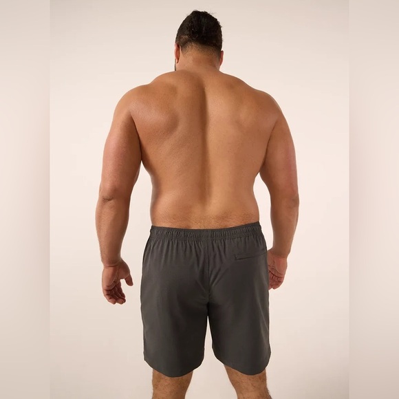 NWT Chubbies The Flints 7” Swim Gym Shorts - Picture 2 of 9